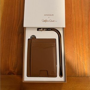 Andar Denner Wallet